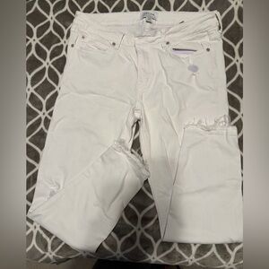 Distressed White Skinny Jeans